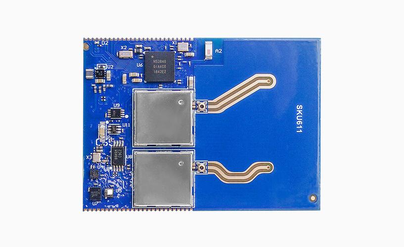 sku611自带多个角度和加速度传感器,应用于基于pdoa的无人机跟随,智能
